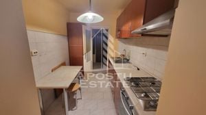 Apartament decomandat,3 camere,etaj 1 Torontalului - imagine 4