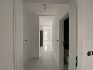 Apartament cu 2 camere, de lux, etaj intermediar, Giroc - imagine 5