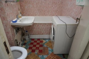 Apartament 3 cam. Berceni, zona Uioara, proprietar direct. 8 10 etaje. - imagine 5