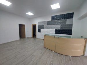 Delfinariu, spatiu comercial versatil 285 mp. - imagine 3