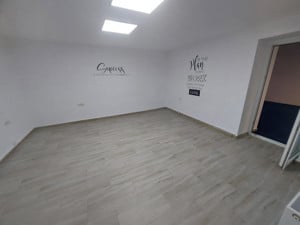 Delfinariu, spatiu comercial versatil 285 mp. - imagine 9