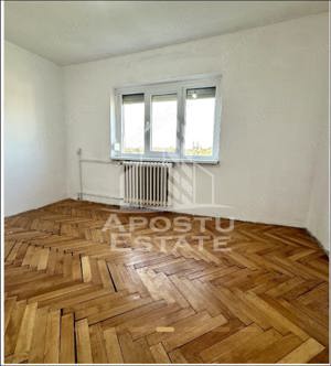 Vînd apartament cu 2 camere situat in zona Giroc - imagine 5