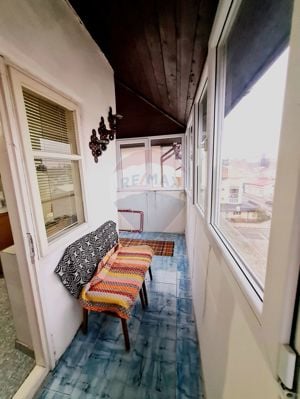 Apartament cu 3 camere de vânzare în zona Central - imagine 2