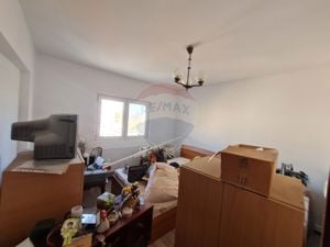 Apartament cu 3 camere de vânzare în zona Central - imagine 7