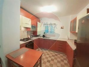 Apartament cu 3 camere de închiriat în zona Subcetate - imagine 8