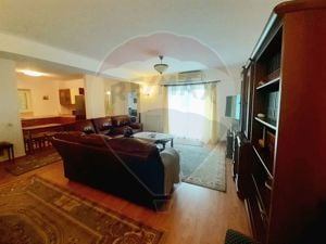 Apartament cu 3 camere de închiriat în zona Subcetate - imagine 3