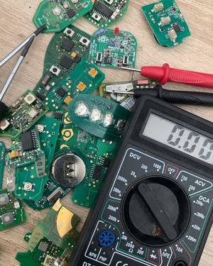 Audi Adaugare/Programare/Reparatie cheie - imagine 6