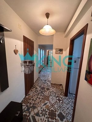 P-ta Romana | 2 Camere | Metrou 2 min | AC - imagine 6