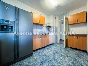 Apartament 3 camere in Deva, zona Dorobanti, 74 mp, decomandat, etaj 4... - imagine 2