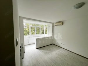 Apartament 3 camere Tiglina 1, etaj 2, renovat TOTAL