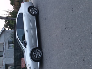 Vând Renault Laguna 3 - imagine 2
