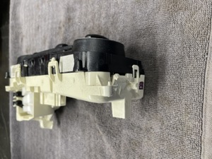 Panou central aer mercedes A1698301385 - imagine 4