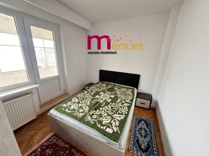 Apartament 3 camere,zona Biserica cu Ceas,etaj 2 - imagine 15