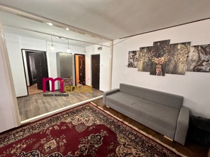 Apartament 3 camere,zona Biserica cu Ceas,etaj 2 - imagine 4