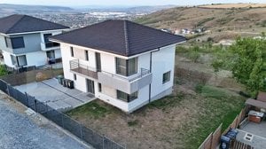 Casa individuala in Dezmir, 4 camere, 131 mp - imagine 2