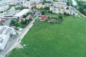 Vand teren pentru construire bloc langa Kaufland