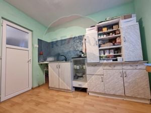 Apartament cu 4 camere de vânzare în zona Casa de Cultura Constanta - imagine 4