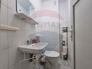 Apartament cu 4 camere de vânzare în zona Casa de Cultura Constanta - imagine 8