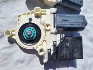 macarale usi passat b6 - imagine 2