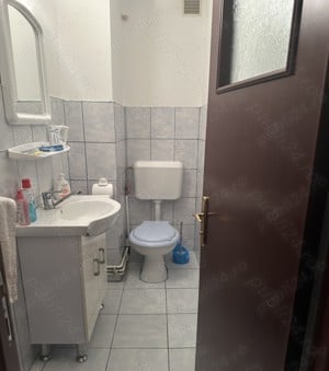 Apartament cu 3 camere Girocului decomandat langa Lidl anvelopat 3 balcoane centrala - imagine 13