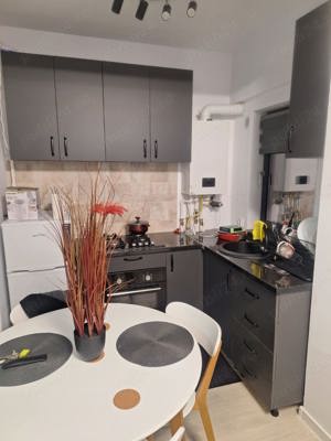 Apartament de închiriat.