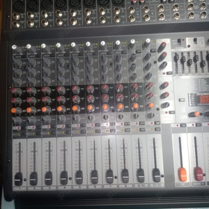 Vând mixer cu amplificare de putere 2x800watt, nou - imagine 5