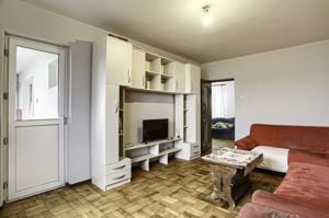 Apartament spatios cu 4 camere strada Fat Frumos - imagine 3