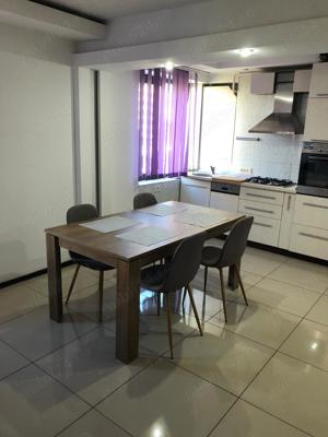 Apartament ultracentral Pitesti - imagine 2