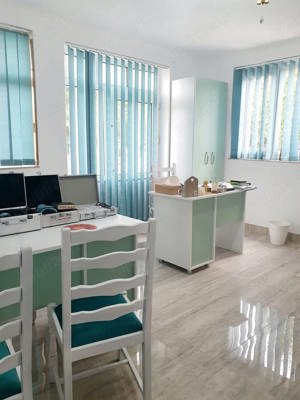 Cabinet medical caut colaborare sau  închiriere - imagine 4