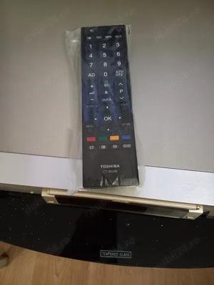 Televizor TOSHIBA REGZA LCD model 32AV703G1,ca nou ,nefolosit,cablu alimentare,telecomanda toshiba - imagine 4