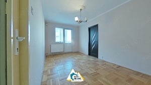 Apartament cu 2 camere partial renovat la etaj intermediar in Aradul Nou