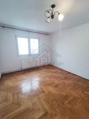 Ap. 3 camere 2 băi 87 mp - imagine 10