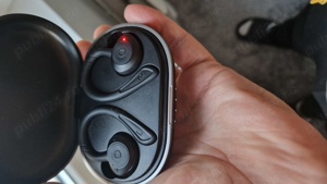 Casti Bluetooth Wireless audio Sport HolyHigh G4, Carcasa de incarcare 