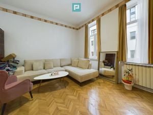 Apartament Central Renovat – Spațiu Generos la Piața Unirii - imagine 12