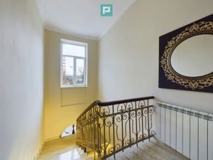 Apartament Central Renovat – Spațiu Generos la Piața Unirii - imagine 7