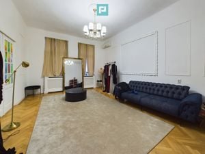 Apartament Central Renovat – Spațiu Generos la Piața Unirii - imagine 5