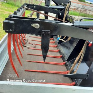 Altele Graifer fân  cu închidere hidraulică