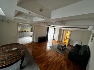 Casa de vanzare in 7 Noiembrie,  aproape de UMF și spital Județean - imagine 17