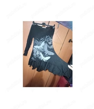 Tunica neagra cu trena si imprimeu cauciucat gri frumoasa ,moderna, UK - imagine 4