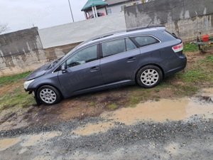 Dezmembrez toyota avensis 2.0 diesel din anul 2009 - imagine 5