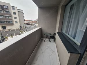 Inchiriez apartament nou cu 3 camere la etajul 1 - imagine 8