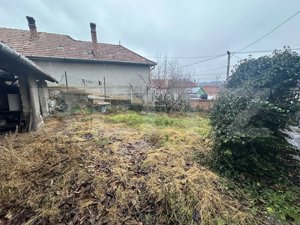 Casă de vânzare 120mp utili cu 3 camere (STREMT), 1 baie, 2 holuri, grădină. - imagine 10