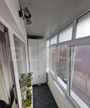 Apartament cu 2 camere, 50 mp, zona Tractoru - imagine 10