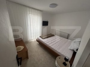 Casa de vanzare cu 7 camere, 260 mp, zona Aquapark Nymphaea - imagine 9