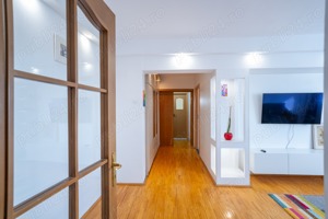 Apartament 3 camere zona Apărătorii Patriei  - imagine 2