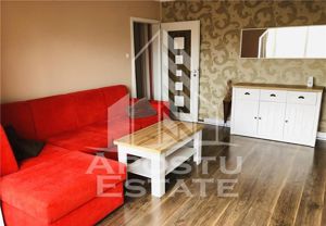 Apartament  3 camere in zona COMPLEXUL STUDENTESC - imagine 2