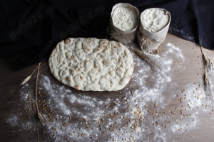 Blaturi precoapte de pizza si pinsa romana fabricate in Italia !