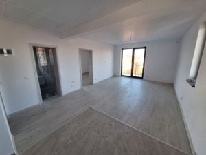 66900 euro!!! Apartament cu 2 camere Et 2  Giroc - imagine 8