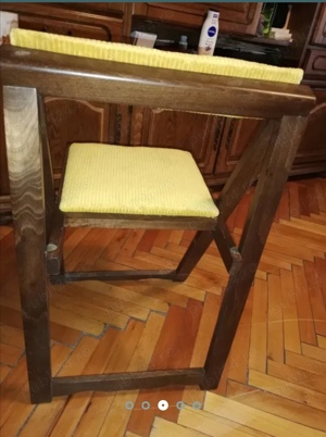 Sase scaune pliante tapitate noi