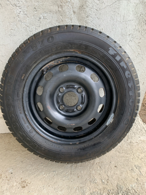 vand roata de rezerva ford 